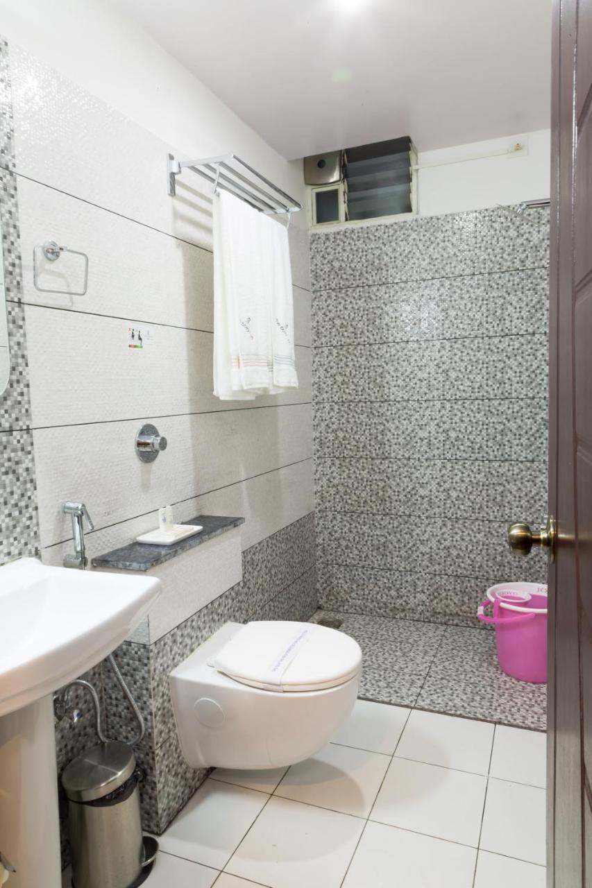 होटल The Porch Hotel/service 3*